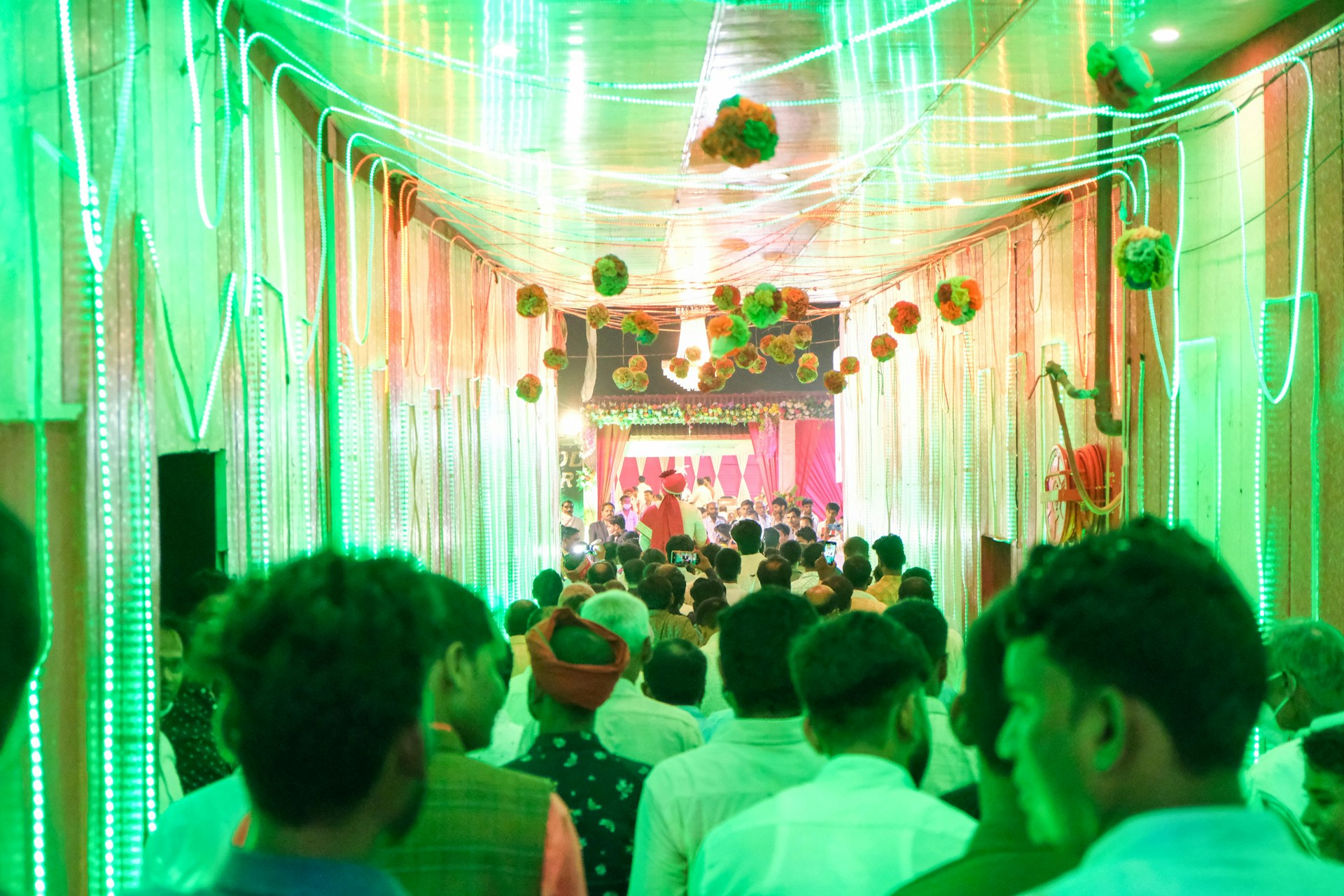 Lighting Trends to Elevate Your 2025 Wedding